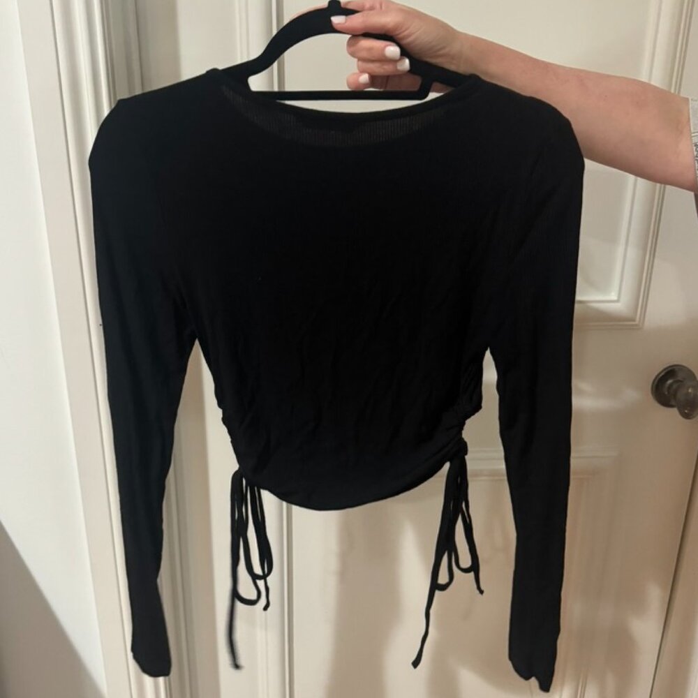 Black Ribbed Ruched Drawstring Cropped Long Sleeve - Picture 2 of 2